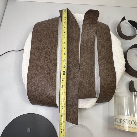 Dept 56 Cobblestone Road General Village Accessory from 1980s - Picture 5 of 6